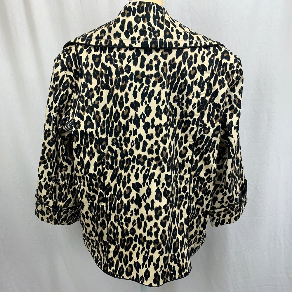 SOLD Lisa International Large Animal Print Jacket - Picture 4 of 8